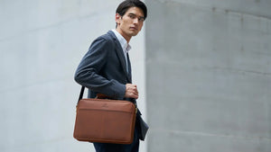 Benefits of Buying Genuine Leather Bags for Everyday Use | Hestern