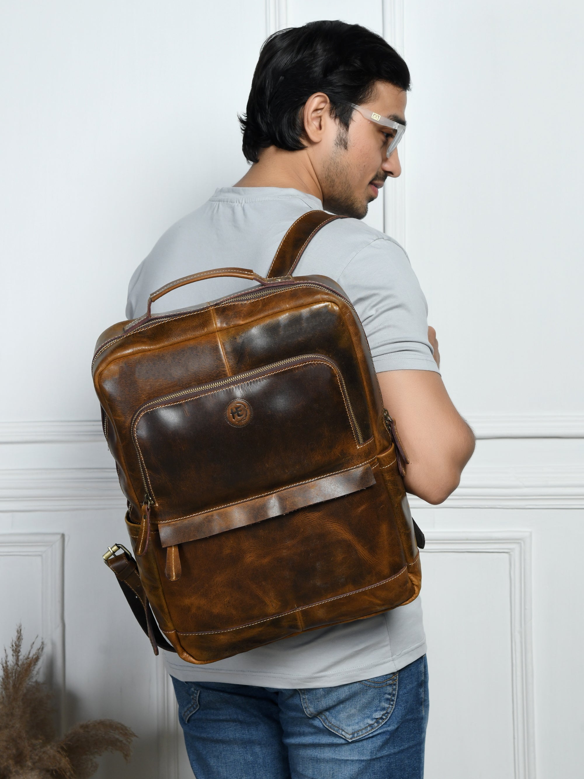 Alpine Vintage Leather Laptop Backpack - Maroon Colour
