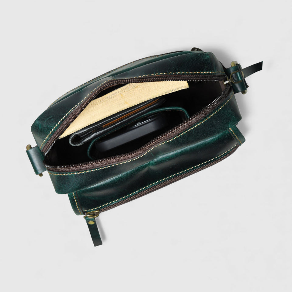 Explorer Vintage Leather Sling Bag - Green Colour