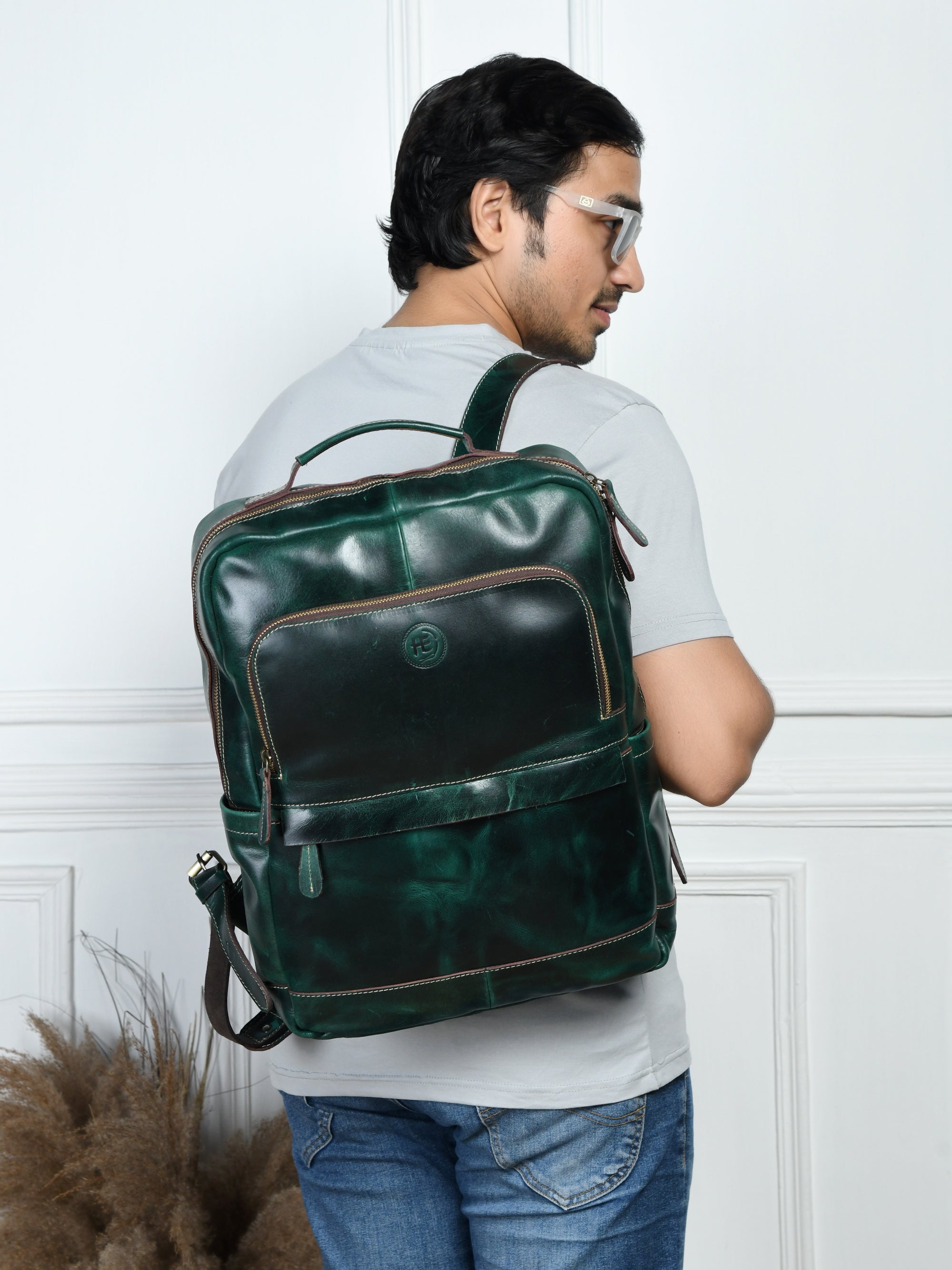 Alpine Vintage Leather Laptop Backpack - Green Colour