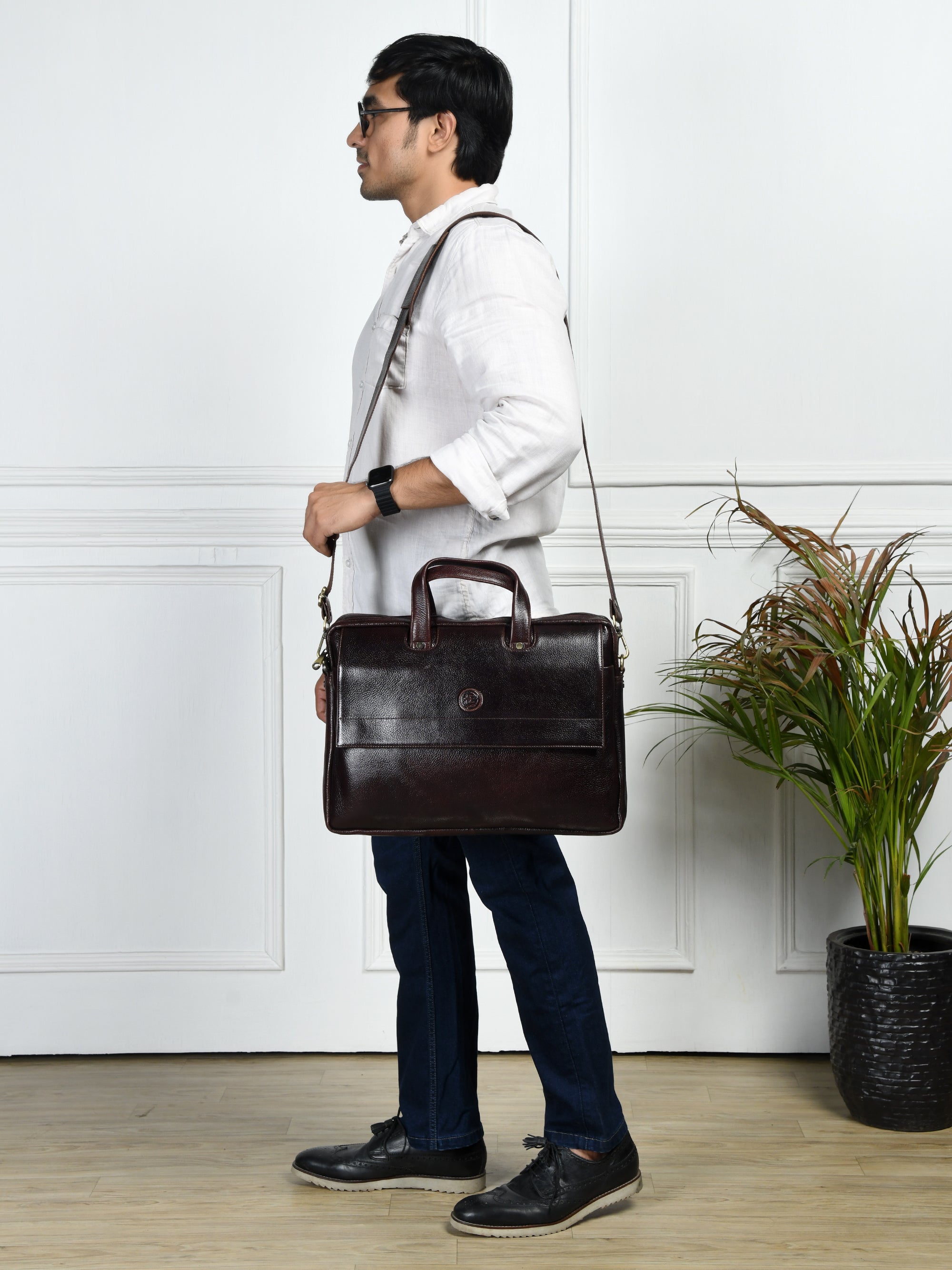 Executive Edge Leather Laptop Briefcase - Maroon Colour
