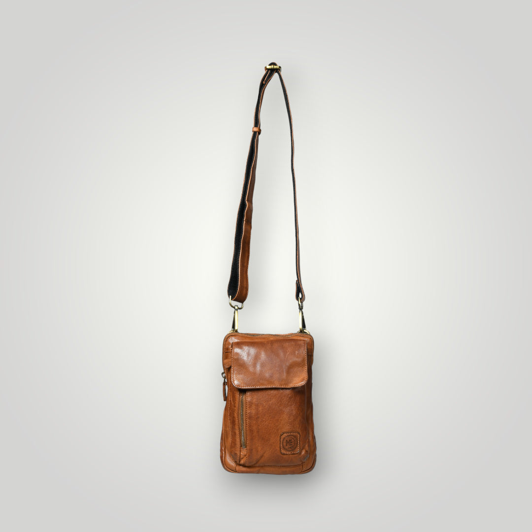 Vintage Explorer Crossbody - Brown Colour